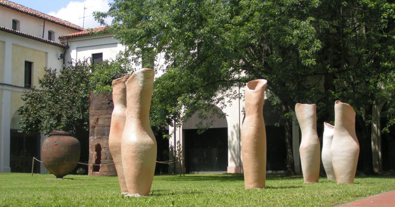 Tony Lattimer's Nine Maidens showing in the Tre Maestri exhibition in the International Museum of Ceramic Art (MIC), Faenza, Italy in 2007