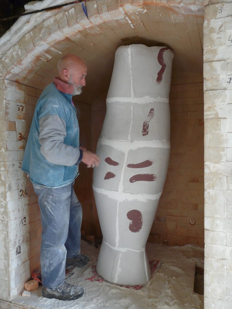 Both standing in the kiln prior to blocking up the door and starting the firing.